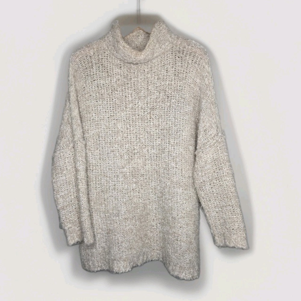 Free People Alpaca Funnel Turtleneck Sweater Beige oversized oatmeal tone Sz Med